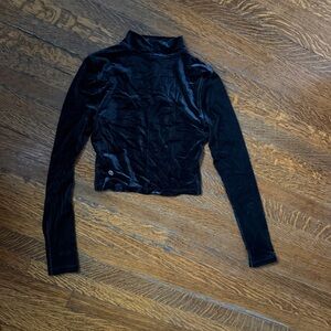 Lululemon Mock Turtleneck Elegant Black Velvet Long Sleeve Top, Small